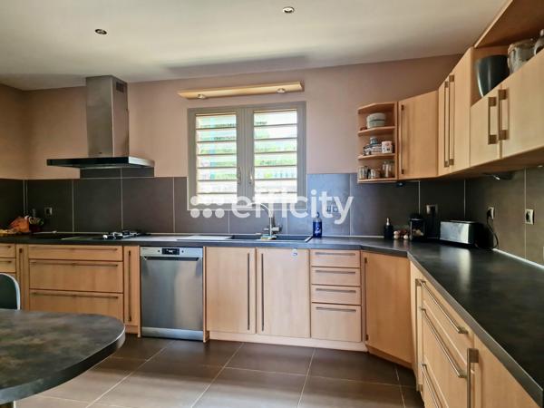 Maison 5 pièces - 163 m² Bien prestige