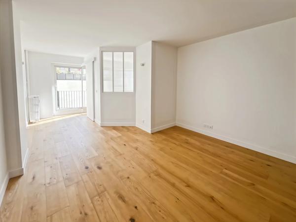 Appartement Paris 15 e - THEATRE / ST CHARLES