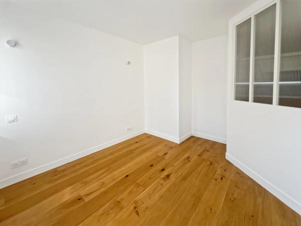 Appartement Paris 15 e - THEATRE / ST CHARLES
