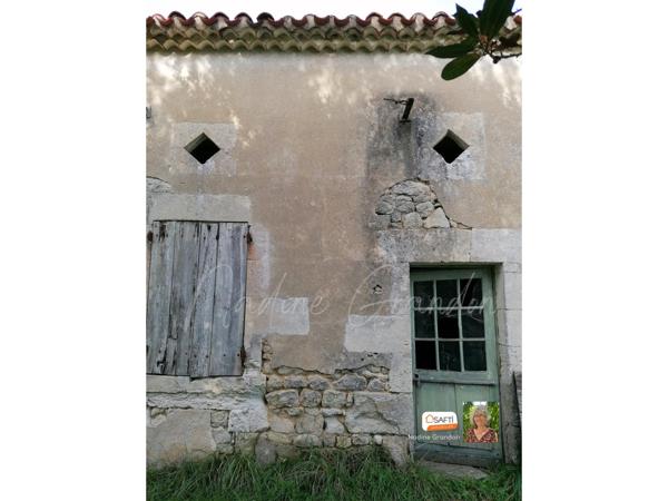 Amoureux du patrimoine ou projet d’habitat autonome