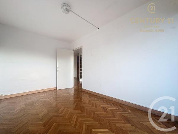 Appartement T2 à vendre  2 pièces - 52,34 m2 MARSEILLE - 13008