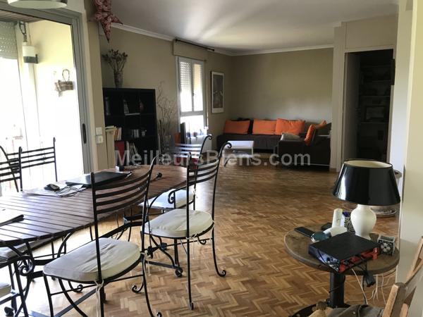 T4/T5 vue dégagée sur parc arboré