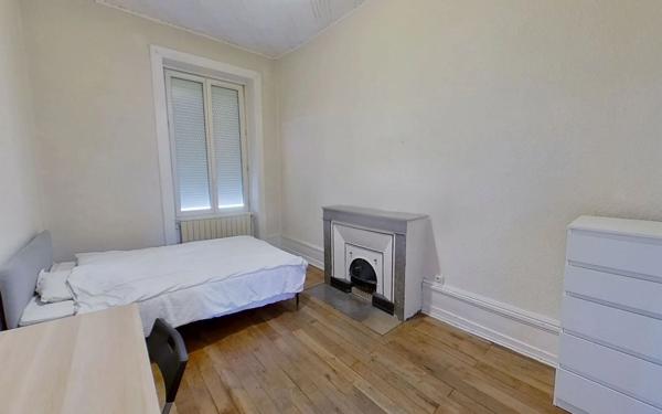 Appartement à louer    3 pièces • 57,38 m2 Lyon 8