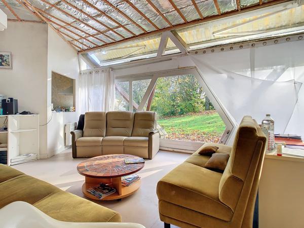 RARE : propriété de plus de 2 200m² constructibles à 5 minutes des plages de Dinard