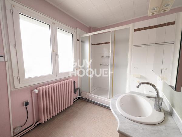 MAISON À VENDRE DE 5 PIÈCES DE 85,00 M²