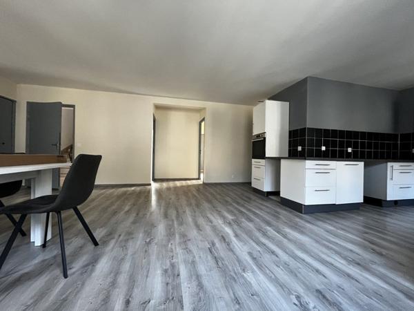 Appartement à louer |  Châteauneuf-du-Faou |  3 pièces | 82 m²