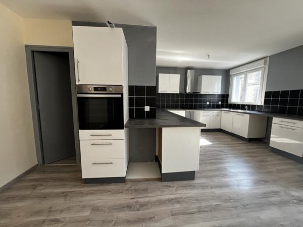 Appartement à louer |  Châteauneuf-du-Faou |  3 pièces | 82 m²