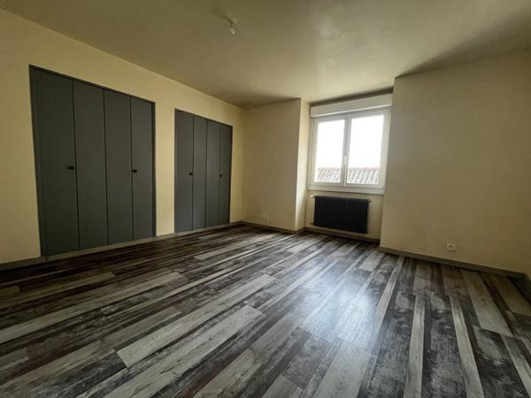 Appartement à louer |  Châteauneuf-du-Faou |  3 pièces | 82 m²