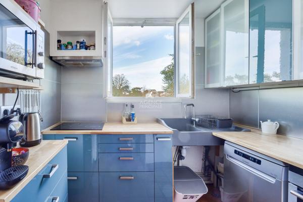 SEVRES RIVE GAUCHE - MAISON FAMILIALE 890 000 € ** - Référence 614-S