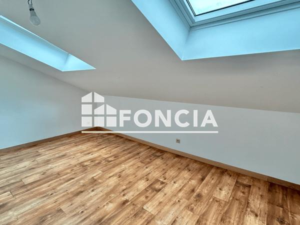 Location Appartement 4 pièces 75.93 m² - 22 RUE DES QUATRE EGLISES Nancy 54000
