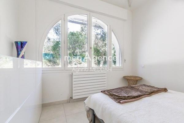 Maison à Saint-Georges-de-Didonne, 17110 - 5 pièces 120m²