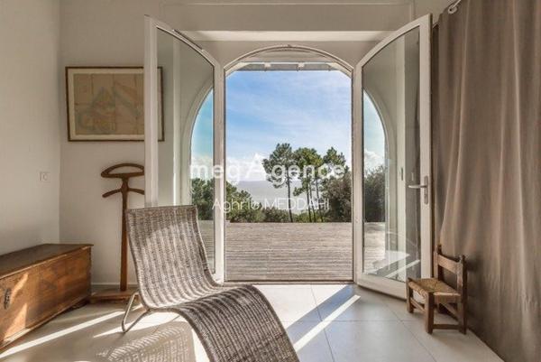 Maison à Saint-Georges-de-Didonne, 17110 - 5 pièces 120m²