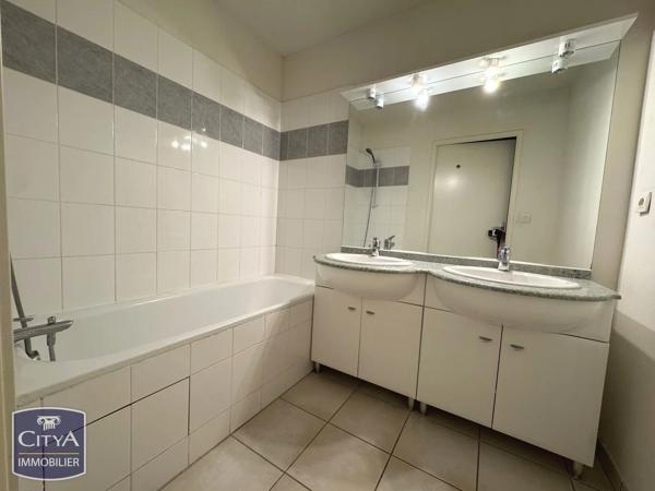 Appartement à vendre 3 pièces 58.19m² Arras (62000)
