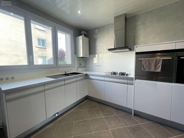 Appartement à vendre à Troyes dans l'Aube (10000), ref : 10376-1208   
RUE LACHAT