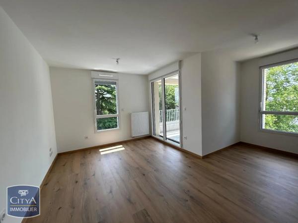 Appartement à louer 2 pièces 47.12m² Saint-Herblain (44800)