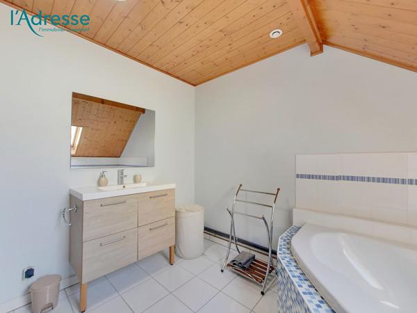 Maison 170 m², 5 chambres + 1 Bureau+ sous sol