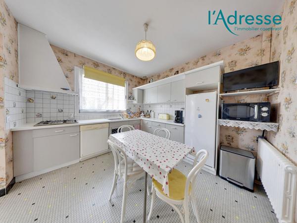 Maison 170 m², 5 chambres + 1 Bureau+ sous sol