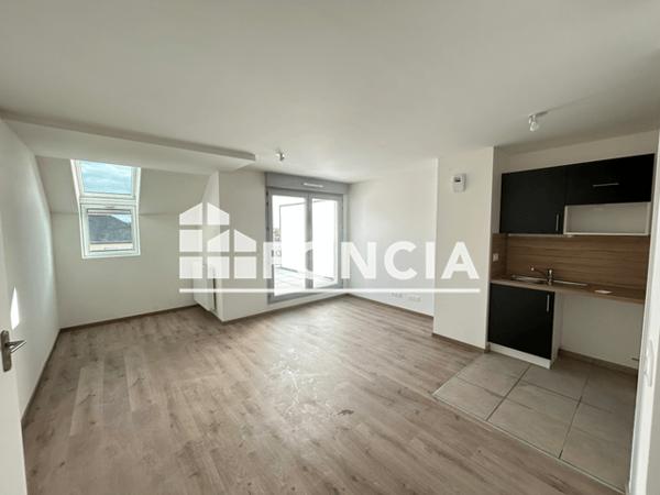Location Appartement 2 pièces 46.7 m² - Avrille 49240