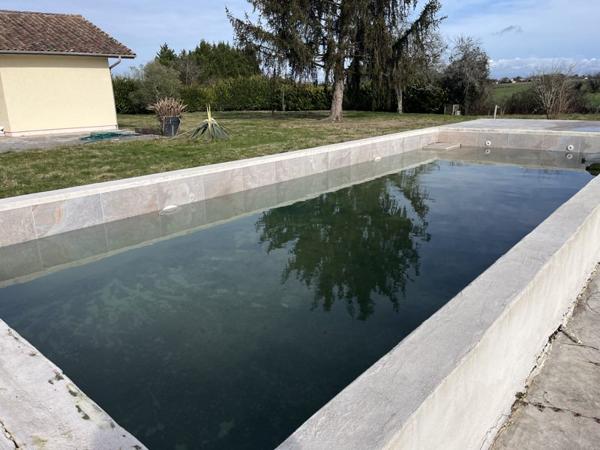 Maison à louer 1 250 € CC St-Sever 4 p 121 m² DPE D