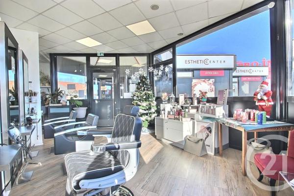 à vendre  360 m2 OBERHOFFEN SUR MODER - 67