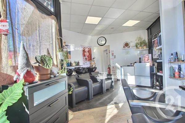 à vendre  360 m2 OBERHOFFEN SUR MODER - 67