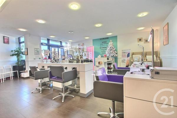 à vendre  360 m2 OBERHOFFEN SUR MODER - 67