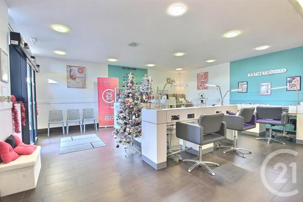 à vendre  360 m2 OBERHOFFEN SUR MODER - 67