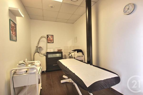 à vendre  360 m2 OBERHOFFEN SUR MODER - 67