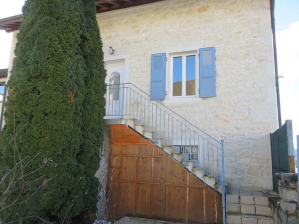 Maison à vendre 5 pièces de 116 m² sur terrain de 365 m² clos à HAUTEVILLE LOMPNES (01)