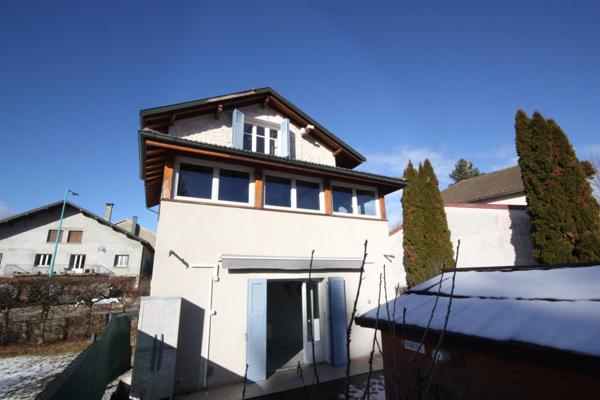 Maison à vendre 5 pièces de 116 m² sur terrain de 365 m² clos à HAUTEVILLE LOMPNES (01)