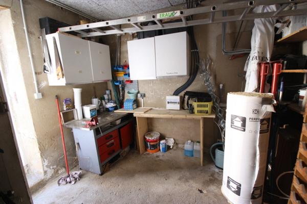 Maison à vendre 5 pièces de 116 m² sur terrain de 365 m² clos à HAUTEVILLE LOMPNES (01)