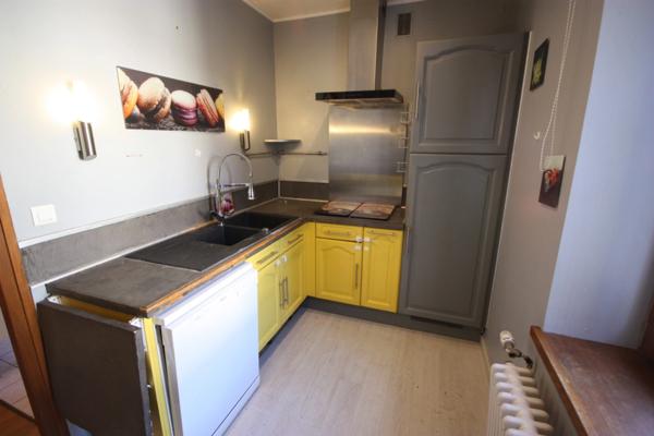 Maison à vendre 5 pièces de 116 m² sur terrain de 365 m² clos à HAUTEVILLE LOMPNES (01)
