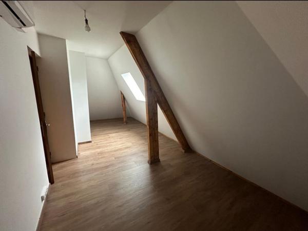 Magnifique maison rénovée à Poilly-lez-Gien  9 pièces, 6 chambres