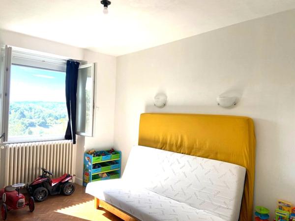 Maison avec terrain au calme