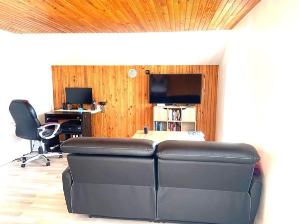 Maison avec terrain au calme