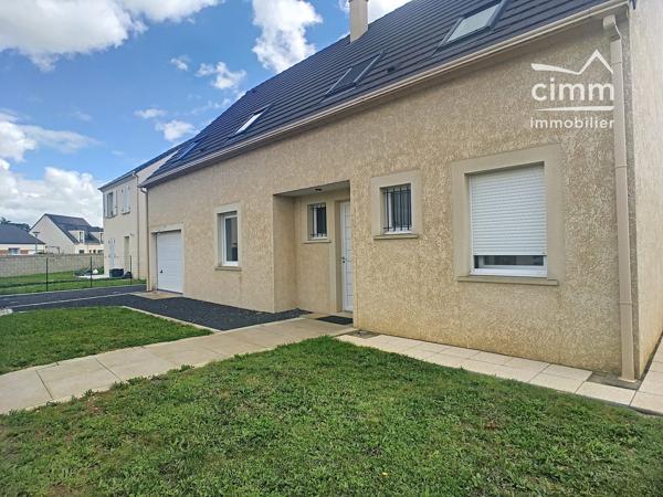 Maison récente située dans une zone pavillonnaire prés de Amilly stade.