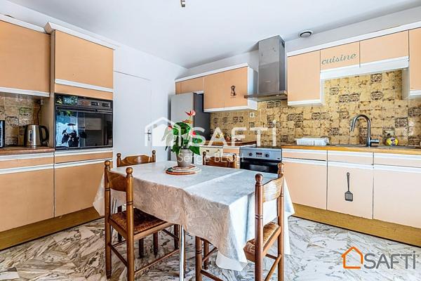 Belle maison familiale, secteur très prisé, vivable de plain-pied