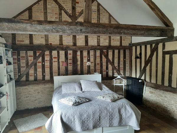 Longère restaurée sur 2000m2 de terrain