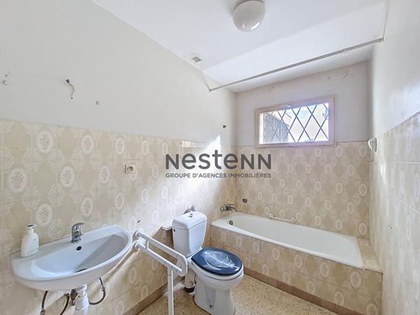 Maison Lunel 8 pièce(s) 255 m2