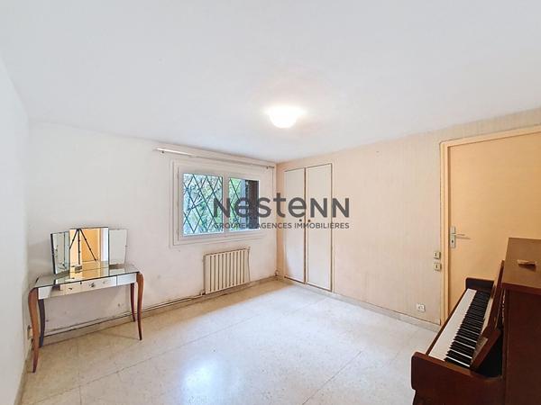 Maison Lunel 8 pièce(s) 255 m2