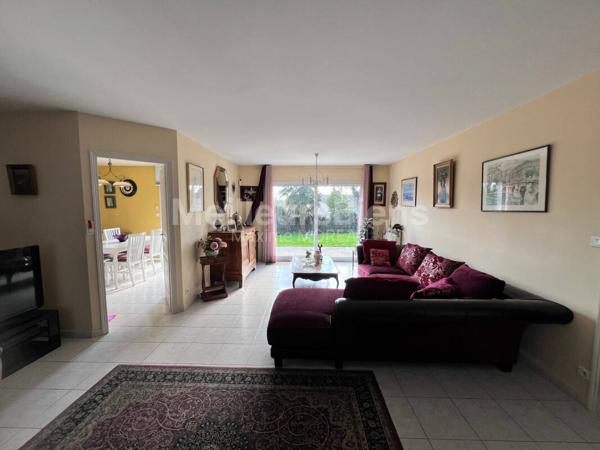 MAISON PLAIN-PIED - 3 CHAMBRES - TRES PROCHE COMMERCE DE PROXIMITE (A PIED)