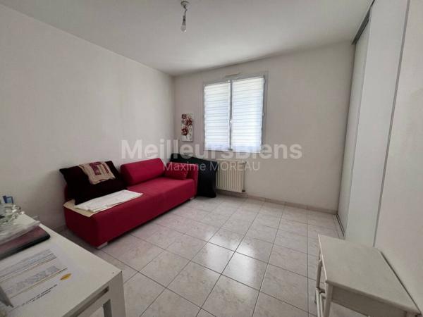 MAISON PLAIN-PIED - 3 CHAMBRES - TRES PROCHE COMMERCE DE PROXIMITE (A PIED)