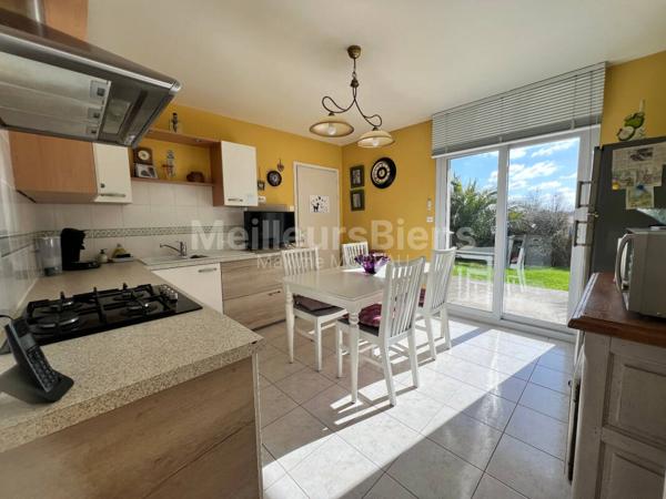 MAISON PLAIN-PIED - 3 CHAMBRES - TRES PROCHE COMMERCE DE PROXIMITE (A PIED)