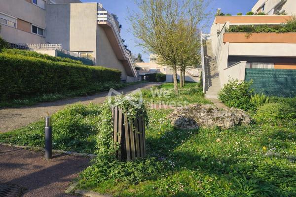 APPARTEMENT F5 RDC ET JARDINET