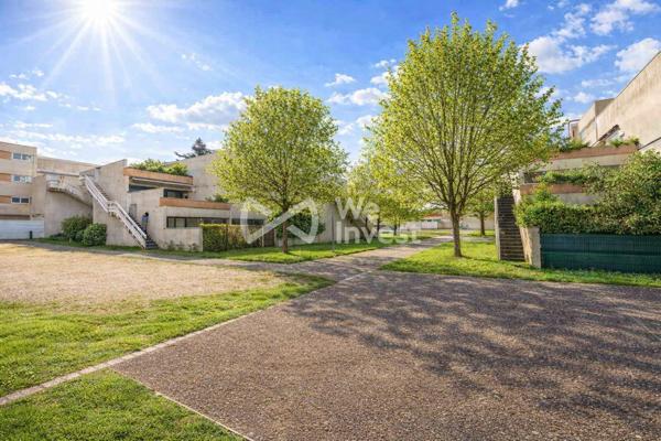 APPARTEMENT F5 RDC ET JARDINET