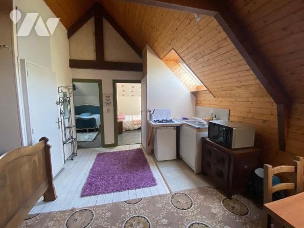 Bien immobilier avec parc clos pour résidence principale ou parfait pour maison d'hôtes