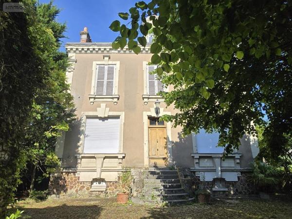 Maison à vendre à Montjean-sur-Loire dans le Maine-et-Loire (49570), ref : 49113-449