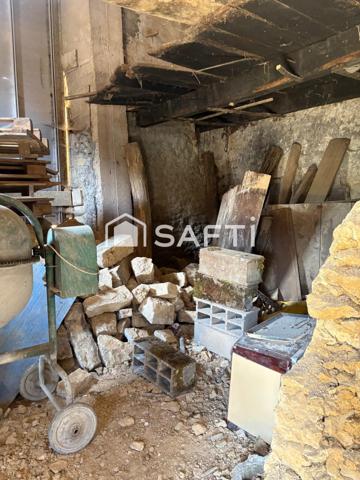 Ancienne grange sur un terrain de 1200 m2  offrant de belles perspectives d'agencements