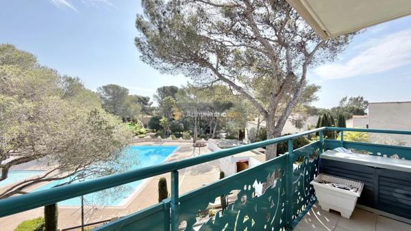 Vente                                                      Appartement
                        
                     4 pièces                      94 m2                     à Saint-Raphaël