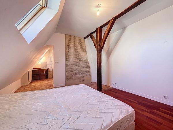 Propriete de caractere 30 mn Angers ideale pour residence familiale et/ou investissement locatif